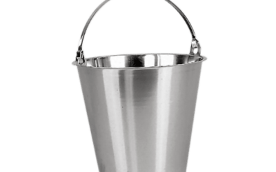 Le Seau Inox au Chai et au Cuvier